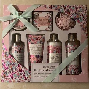 Olivia Grace Vanilla Almond Bath & Body Collection